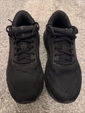 Men's Brook’s Beast GTS 24 Black Size 9 Medium